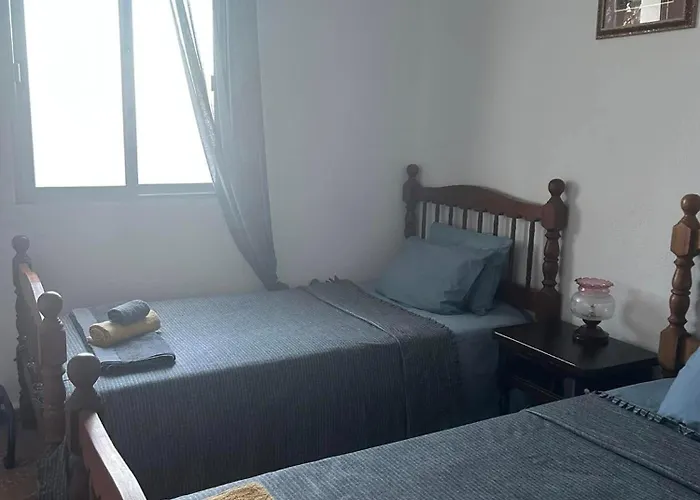 Liro Apartment Genoves